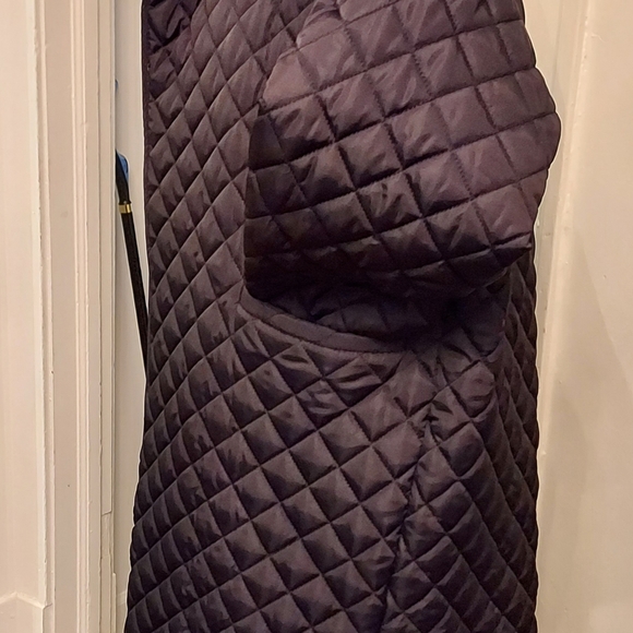 Coat - Picture 2 of 5